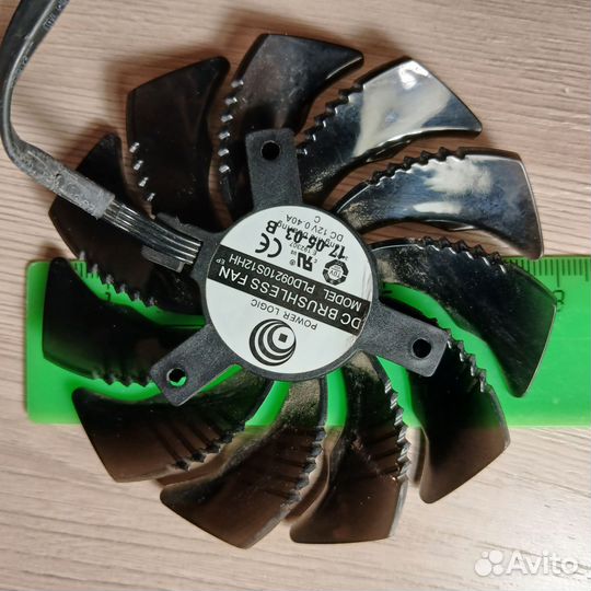 Вентилятор для видеокарты gigabyte 87 мм 4 пин
