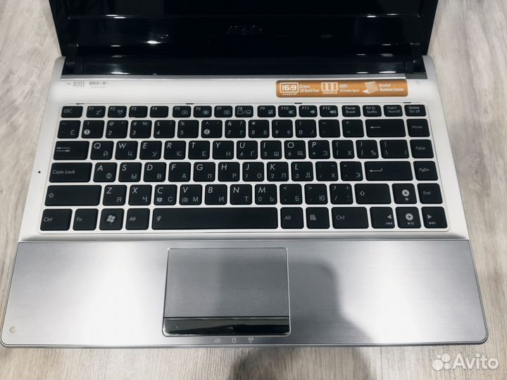 Компактный ноутбук asus Core i5/nvidia GT310M