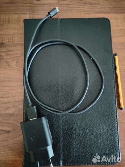 Планшет lenovo