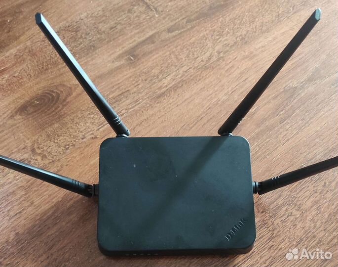 Dlink DIR-825l