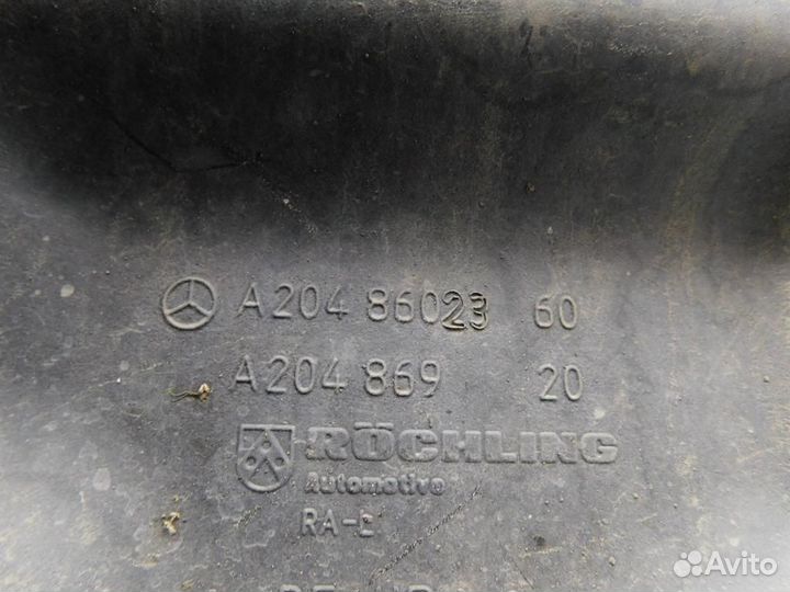 Бачок омывателя лобового стекла Mercedes-Benz C-Class