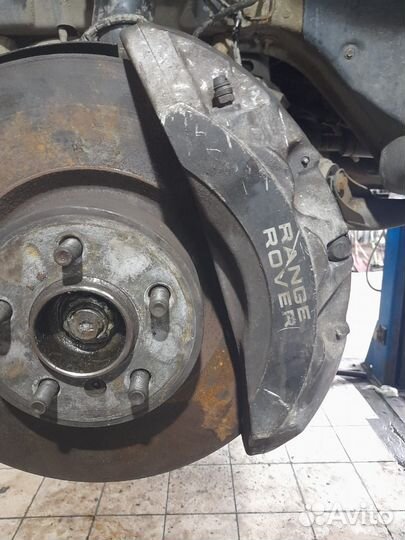 Кулаки поворотные Рэндж Ровер L322 02-05 г