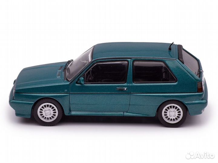 Модель 1/43 IXO Volkswagen Golf Rally G60