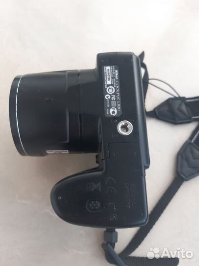 Компактный фотоаппарат nikon