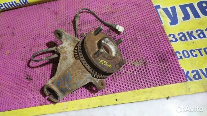 Кулак передний левый Ford Escort