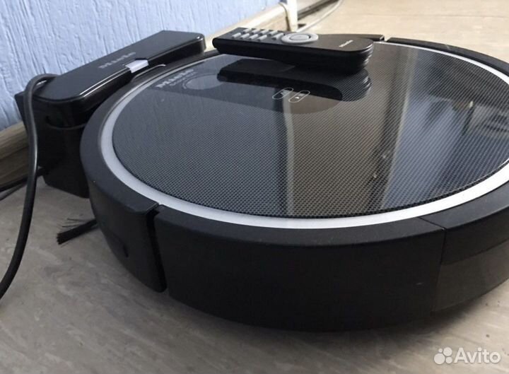 Робот пылесос Miele scout RX1