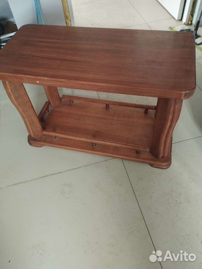 Журнальный столик бу