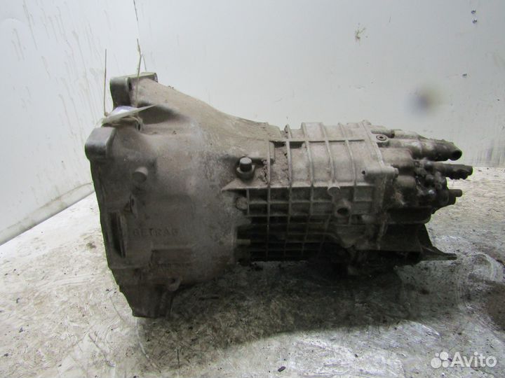 Коробка механическая 2600104490 бмв 3 серия 1985г