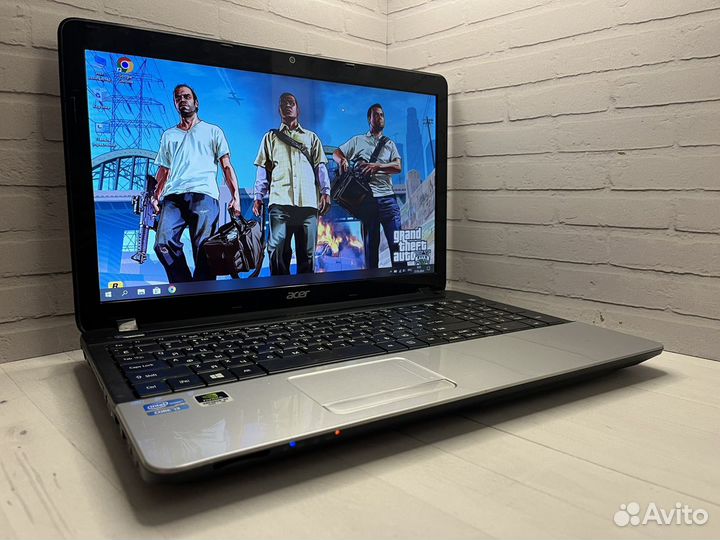 Игровой ноутбук Acer Core i3/2видеокарты/GTA5