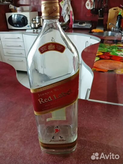 Бутылка из под виски качели с дозатором