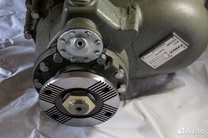 Редуктор средний 6520