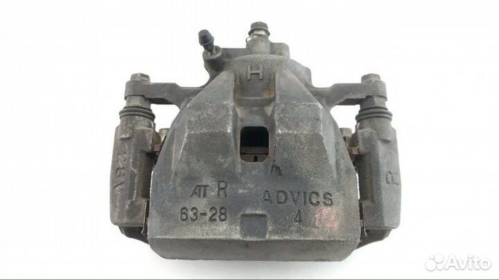 Суппорт передний правый Toyota Camry ACV45