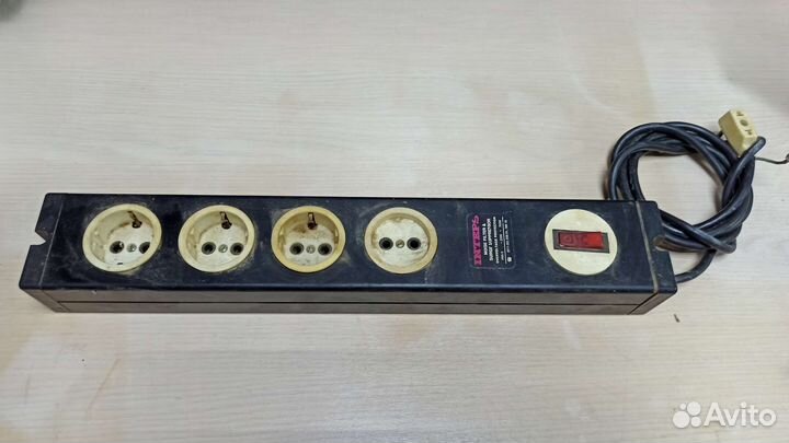 Сетевой фильтр Hi-Fi Блок розеток, удлинитель