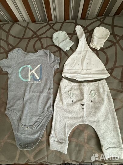 Одежда 0-6 мес на мальчика h&m, carters, next