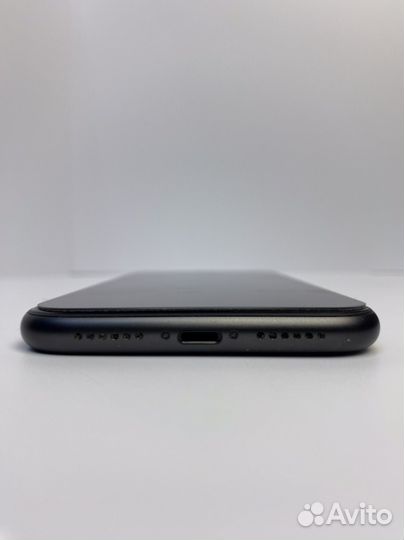 Продаю iPhone 11 на 64 гб