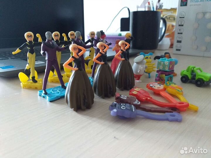 Игрушки из 