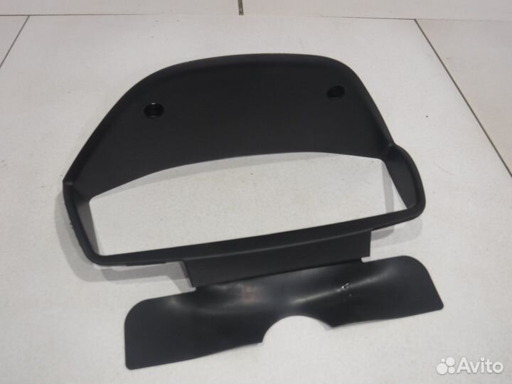 Накладка (кузов внутри) Lancer 9