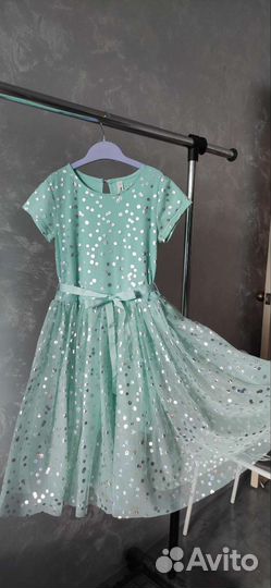 Нарядное платье для девочки 146 152