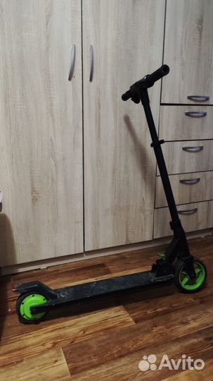 Электро самокат iconbit