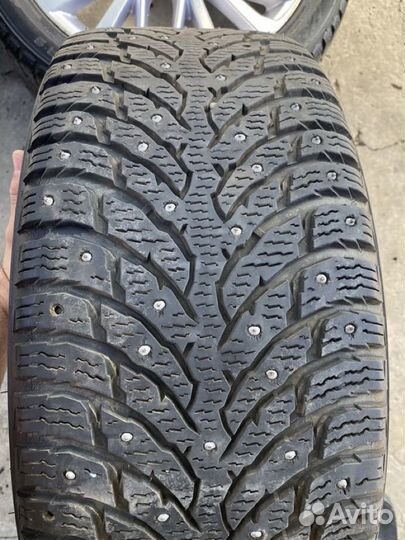 Nokian Tyres Hakkapeliitta 9 235/45 R18