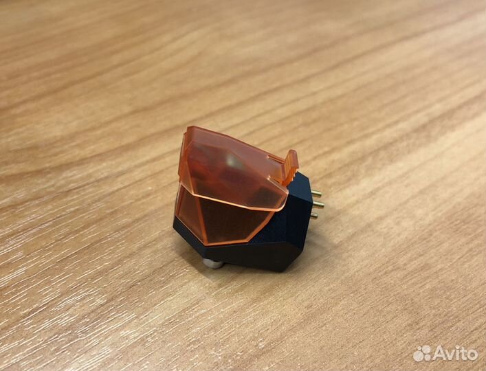 Головка звукоснимателя Ortofon 2M Bronze