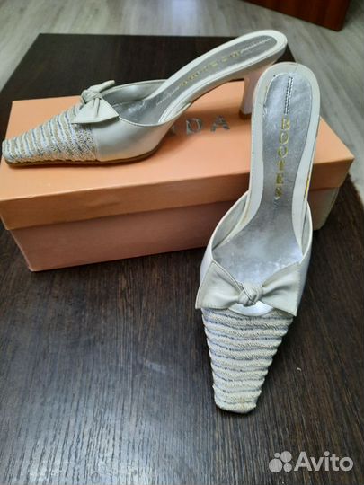 Шлепанцы женские натуральная кожа 36