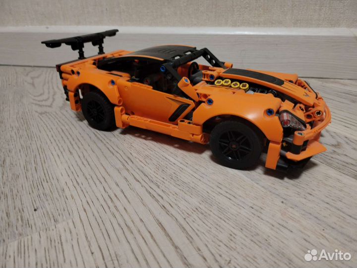 Обмен лего Chevrolet Corvette ZR1 на порш 911 лего