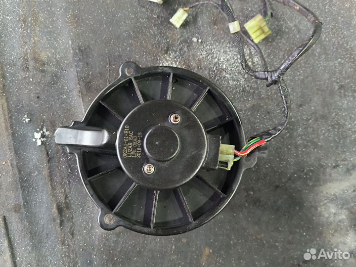 Моторчик печки на Kia Spectra