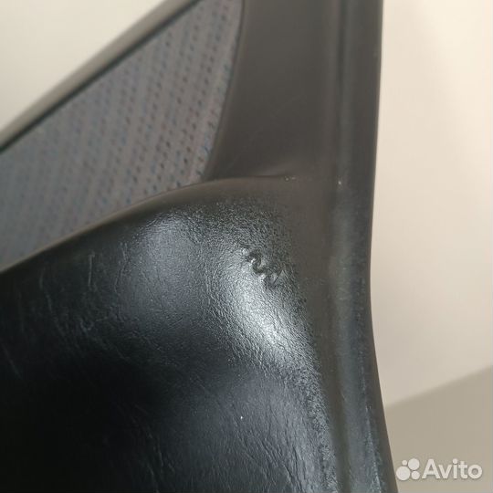 Обшивка двери комплект subaru legacy II