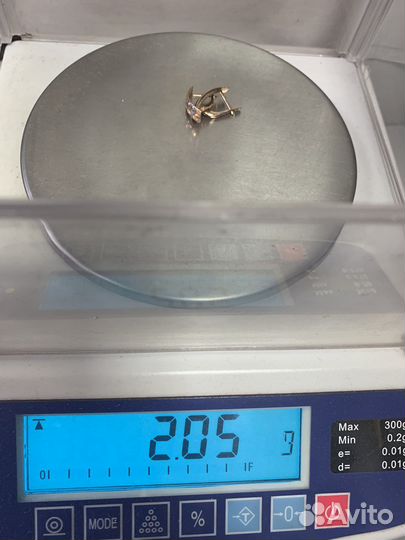 Золотые серьги без камней. 585 проба
