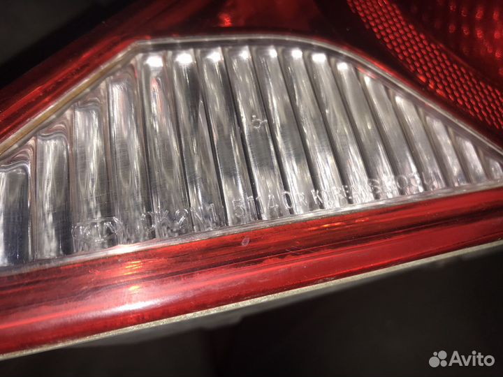 Фонарь задний правый для Kia Spectra