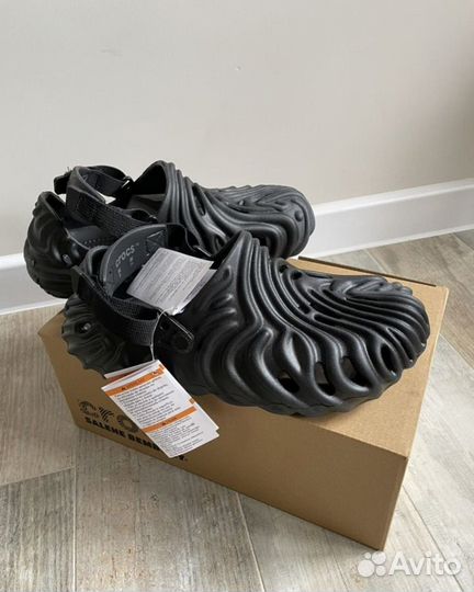 Crocs Salehe Bembury х Crocs Pollex Clog