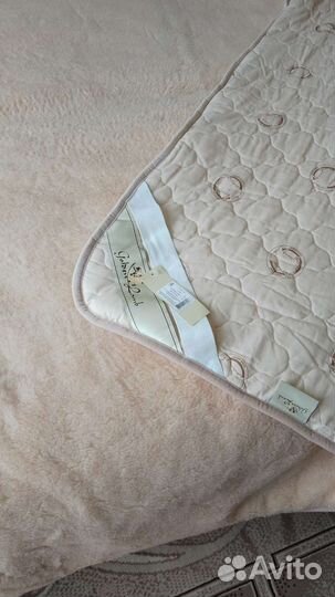 Наматрасник шерстяной