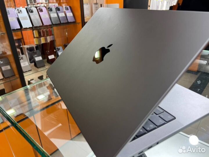 Ноутбук Apple MacBook Pro 2023 Retina