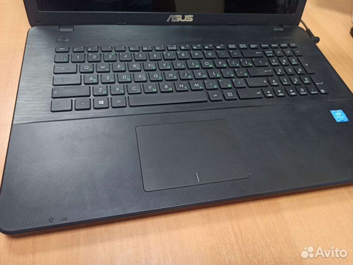Ноутбук Asus x751m