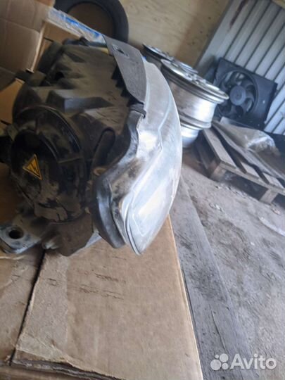 Фара правая vw passat cc