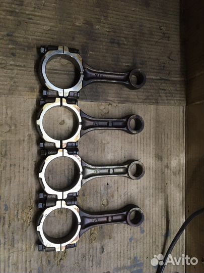 Комплект шатунов EJ205