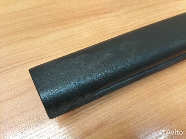 Обшивка двери багажника Mitsubishi Outlander CU0W