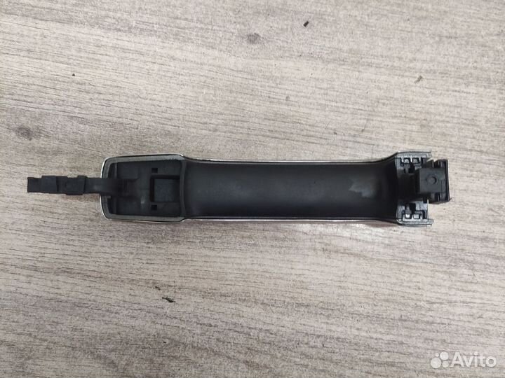 Ручка двери задняя лев.нар.Land Rover Freelander 2