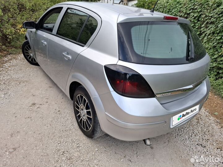 Opel Astra 1.6 МТ, 2004, 370 000 км