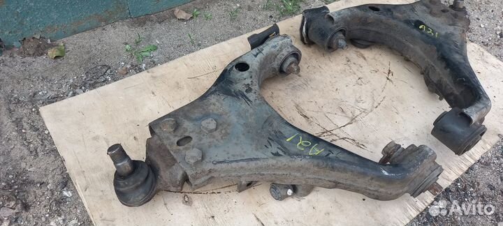 Рычаг передний нижний левый/правы Kia Sorento 1 BL