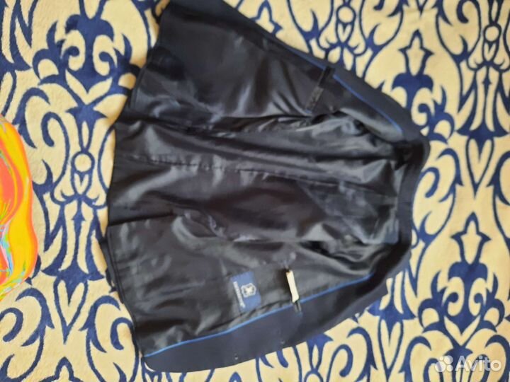 Школьный костюм