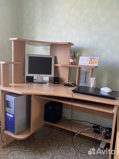 Компьютерный стол б/у