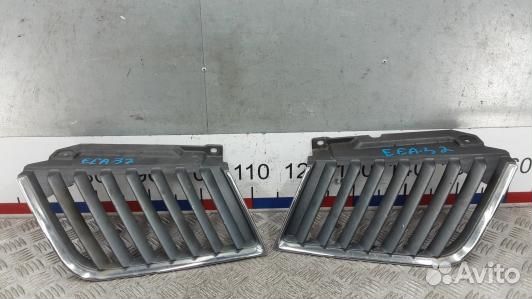 Решетка радиатора mitsubishi L200 K4T (EEA32G101)