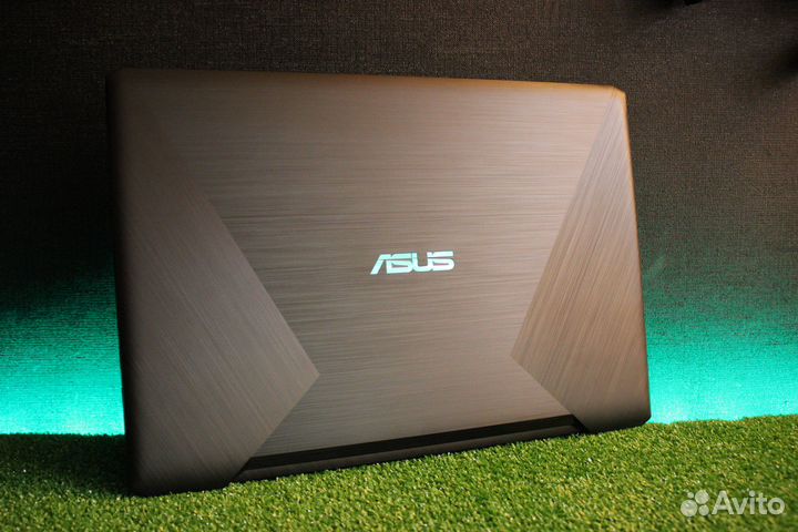 Игровой Asus F570ZD Ryzen5/GTX1050 2G/10G/SSD