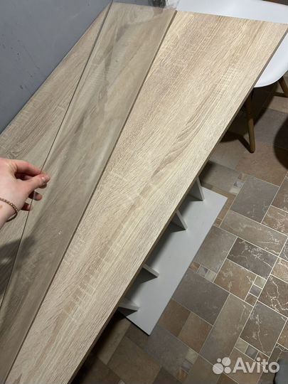 Стол со стульями