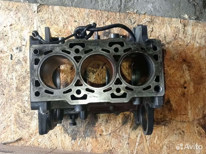 Блок цилиндров Hyundai Matrix D3ER