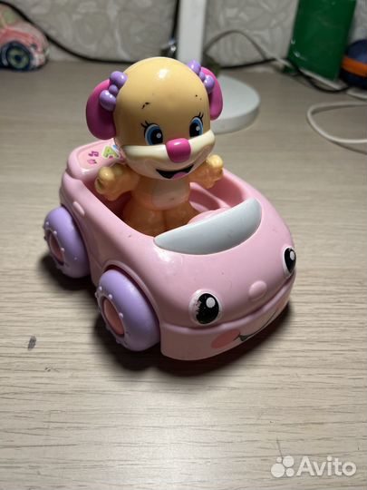 Первая машинка fisher price