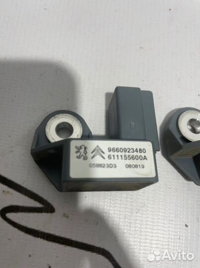 Датчик удара Peugeot 308 EP6 2008