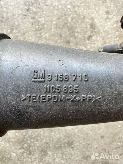 Патрубок дросселя GM/Opel